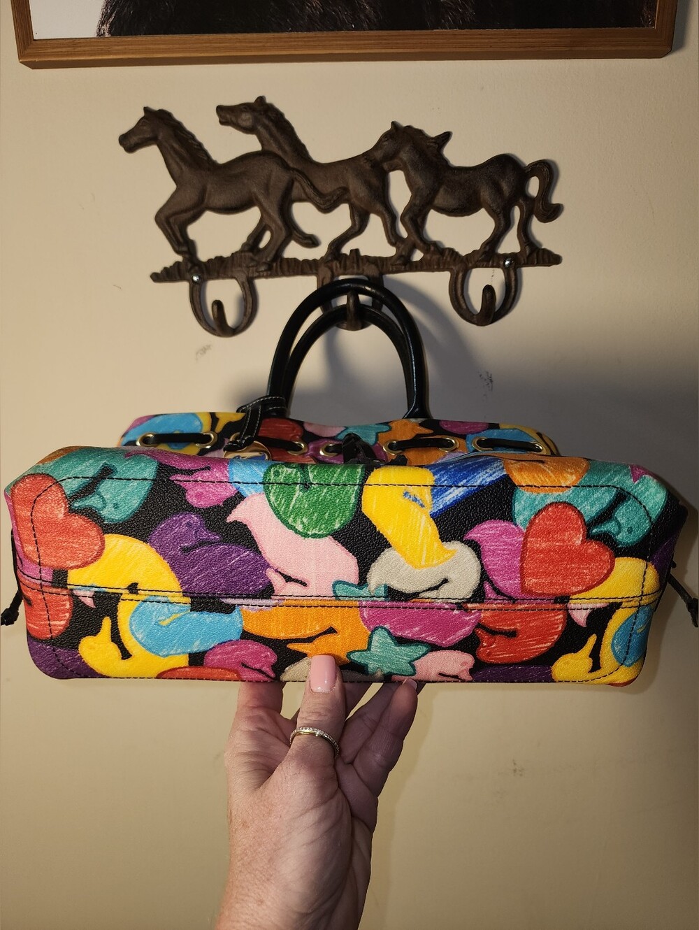 Dooney And Bourke Wonder Duck Multicolor Vintage Satchel Purse Rainbow Leather - Picture 4 of 13